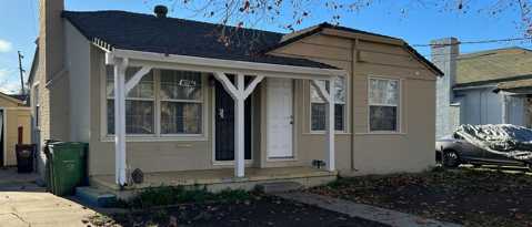 Primary Photo - 10735 Acalanes Dr