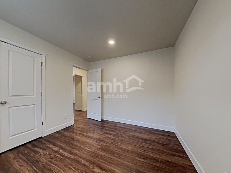 Building Photo - 30826 SE 418th St