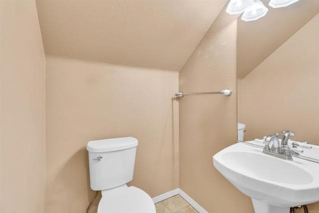 Building Photo - 861 Caminito Estrella