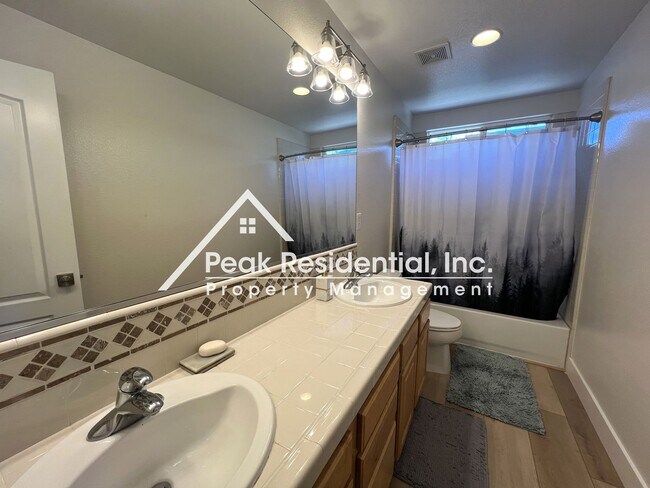 Building Photo - Wonderful 4bd/3ba Rocklin Home-Must See!