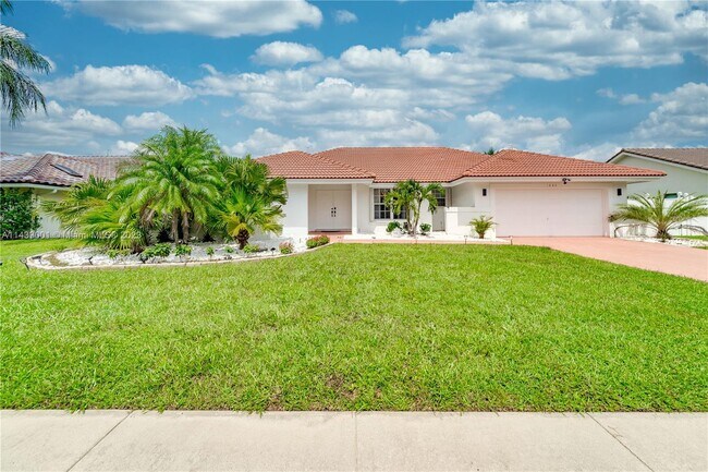 Building Photo - 1550 SW 52nd Terrace