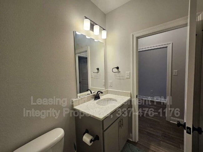 Building Photo - 26063 Purdy Ave