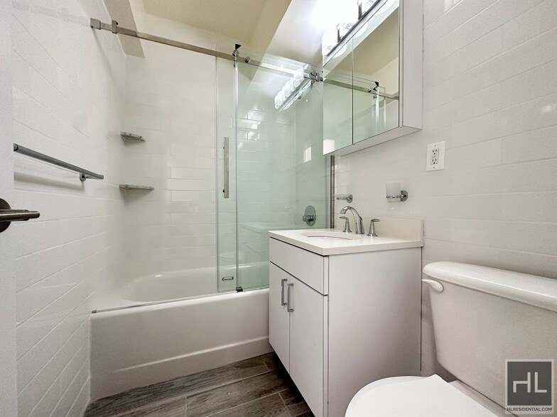 Building Photo - EAST 57 STREET