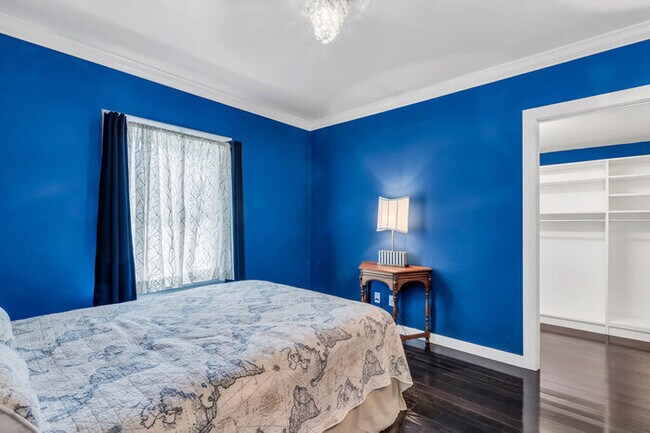 Building Photo - 631 Clover Ln