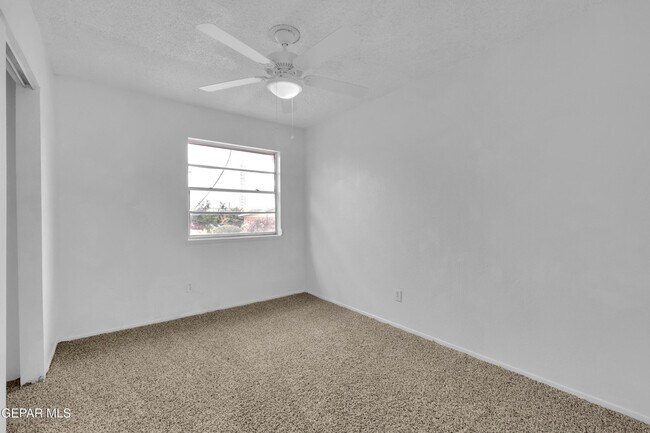 Building Photo - 1529 Babe Hiskey Ln