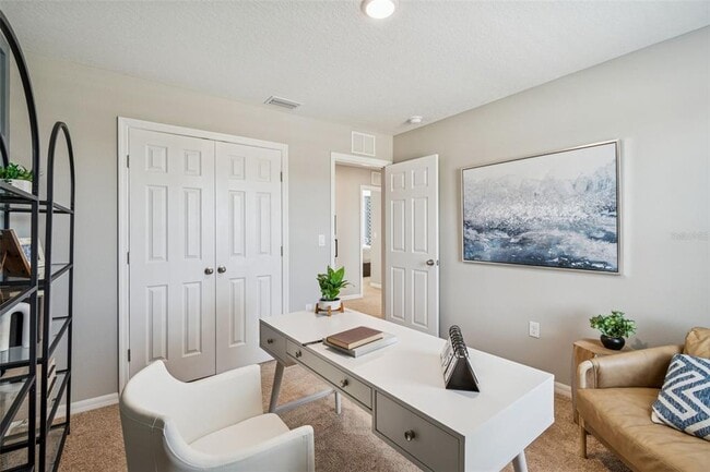 Building Photo - 601 Ambleside Dr