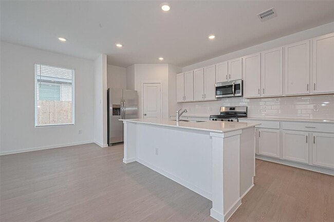 Building Photo - 6822 Harvest Wheat Ln