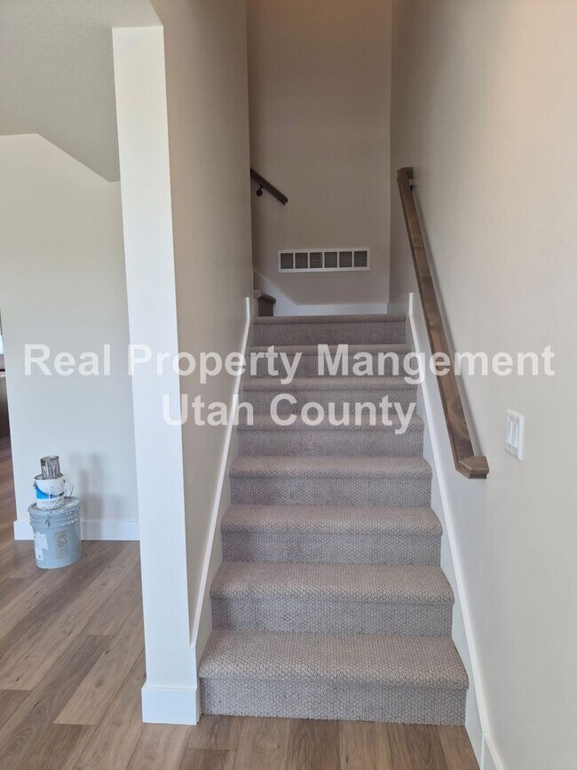 Building Photo - 2172 Cape Fox Way