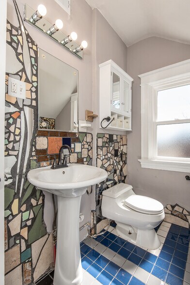 Building Photo - 3100 Potomac St