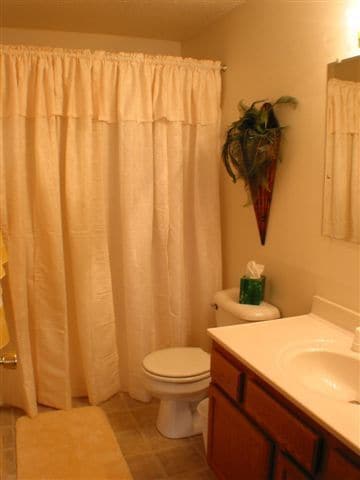 Building Photo - 4 BED | 2 BATH | SINGLE GARAGE | RAPID VALLEY