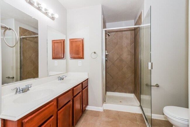 Building Photo - 18018 Iris Edge Way