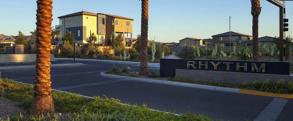 Building Photo - 7031 W Knox Rd