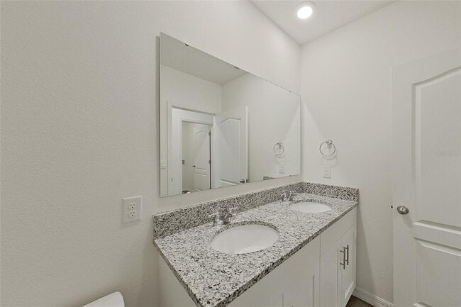 Building Photo - 32150 Katelin Cir