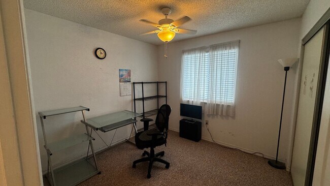Building Photo - 11410 SW 85th Ct