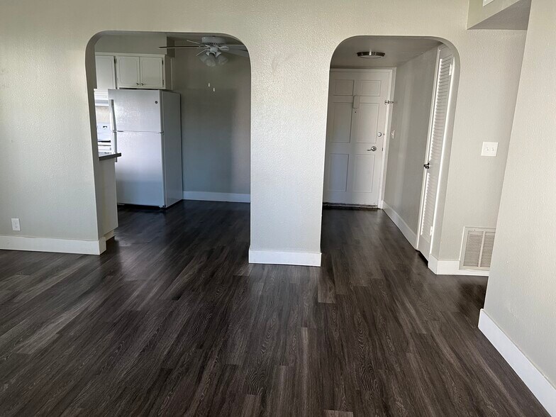Building Photo - Joshua Tree Apartments