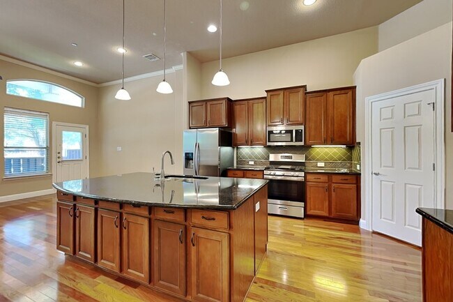 Building Photo - 2988 Sicily Way