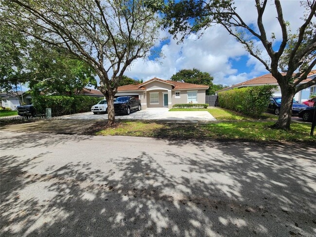 Primary Photo - 11281 SW 247th Ter
