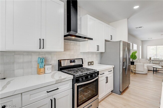 Building Photo - 3236 Rushing Waters Pl