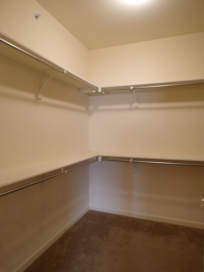 Building Photo - Littleton 3 Bed 2 Bath Condo Retreat!