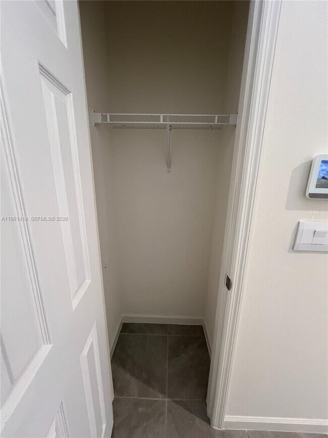 Building Photo - 7144 Topaz Dr