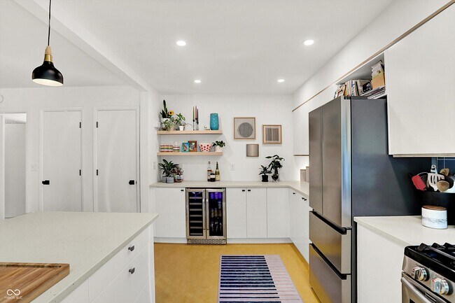 Building Photo - 5212 Nob Ln