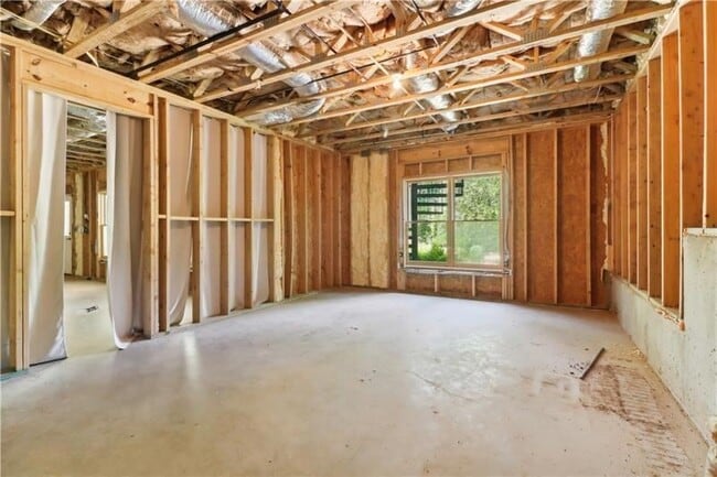 Building Photo - 211 Mount Vernon Hwy