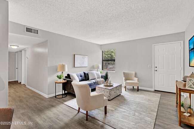 Building Photo - 10825 Key Haven Blvd