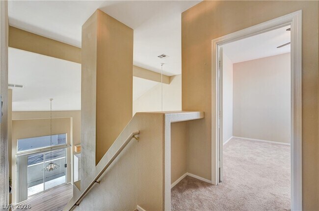 Building Photo - 2232 Ramsgate Dr