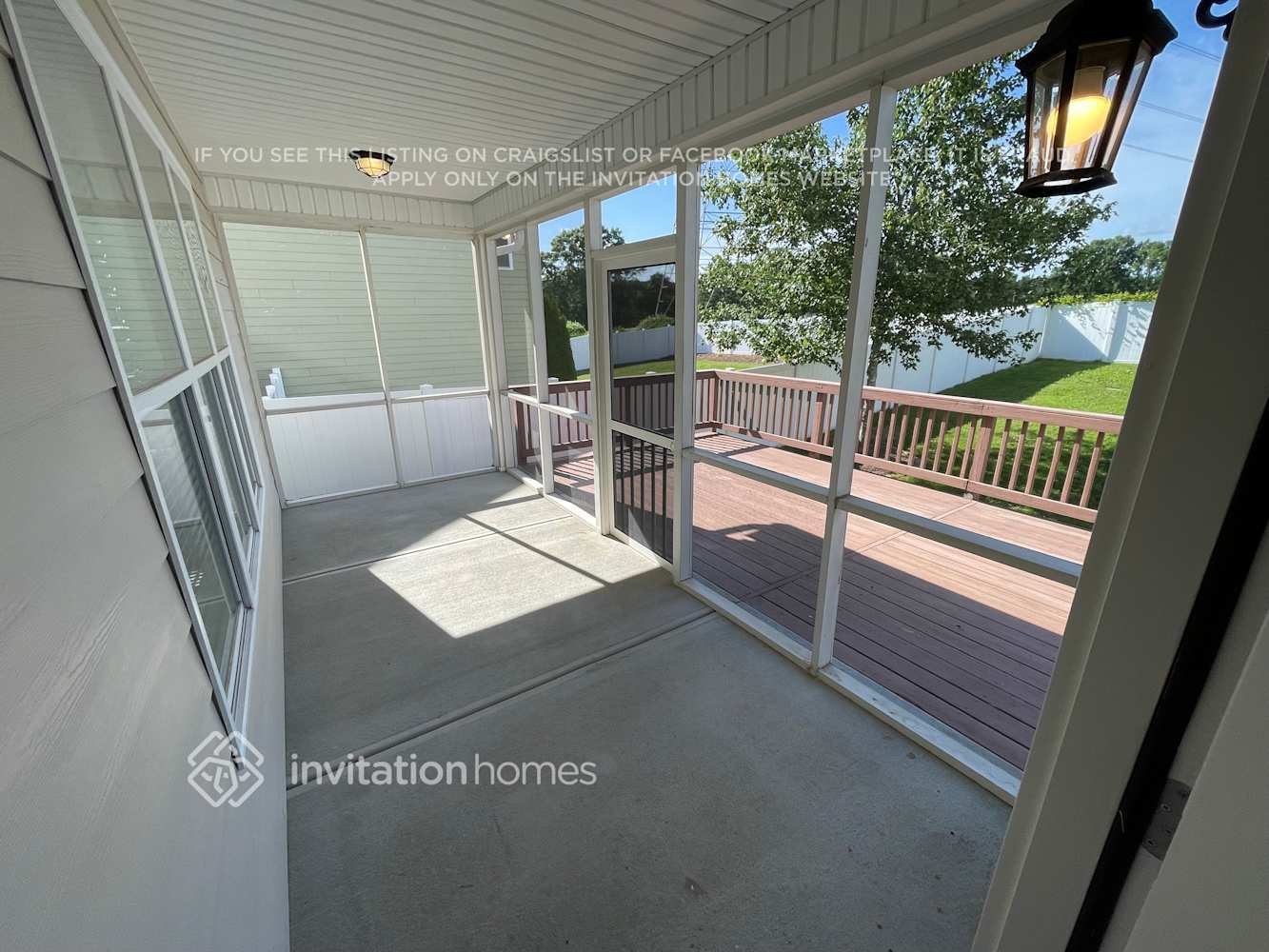 Building Photo - 13425 Pierre Reverdy Dr