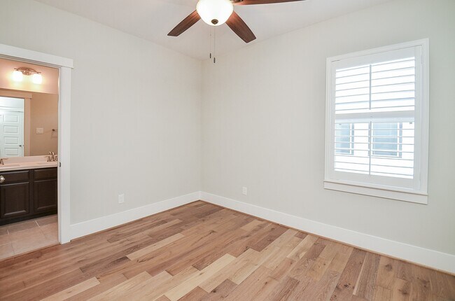 Building Photo - 12551 Malachite Wy