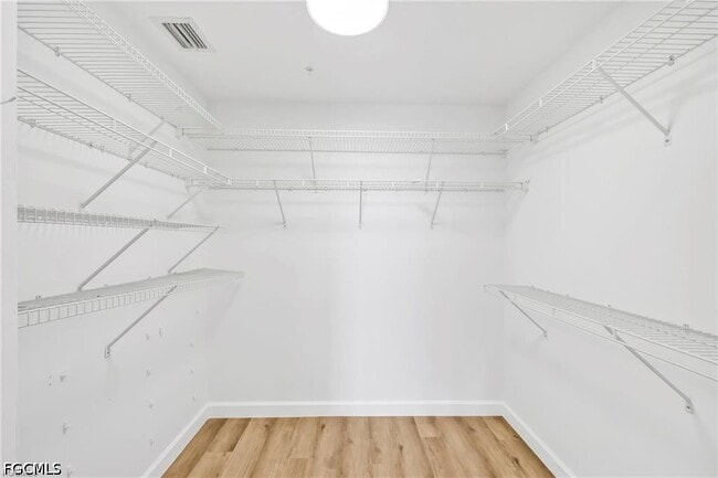 Building Photo - 14819 Laguna Dr