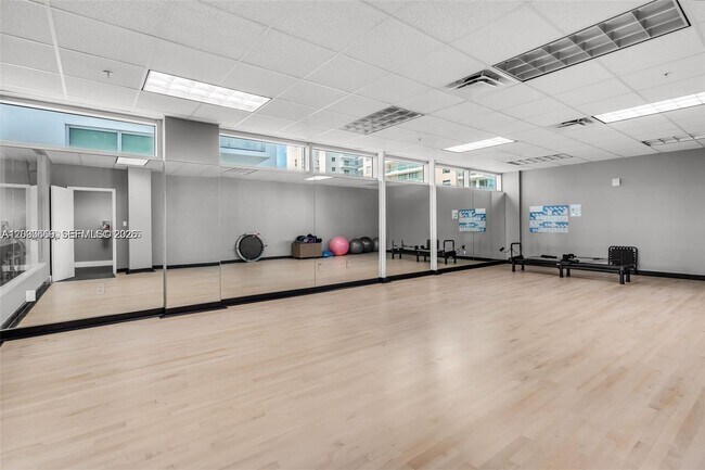 Building Photo - 7930 East Dr