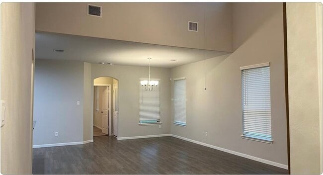 Building Photo - 12931 Ilderton Dr