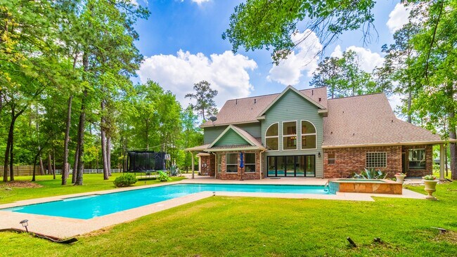 Building Photo - 10626 Crystal Cove Dr