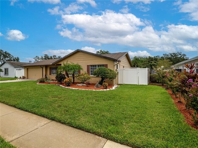 Building Photo - 14605 Brentwood Ln