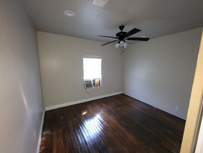 Building Photo - 2425 8th Ave