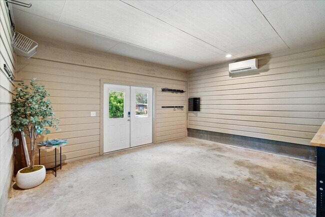 Building Photo - 4809 Roundup Trail