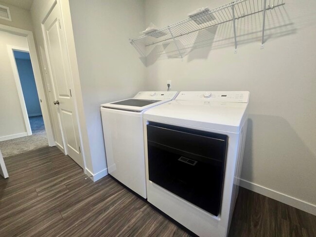 Building Photo - 8723 126th St Ct E