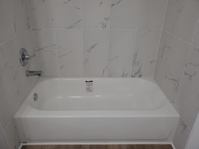 Building Photo - $500 off one month.  Call for details. "Ch...