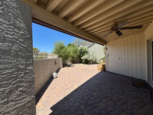 Building Photo - Cameldale Gated Community