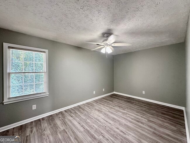Building Photo - 292 Timber Creek Ln SW