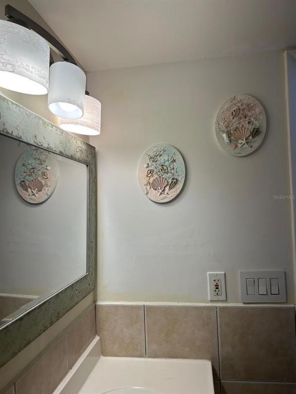 Building Photo - 12760 Indian Rocks Rd