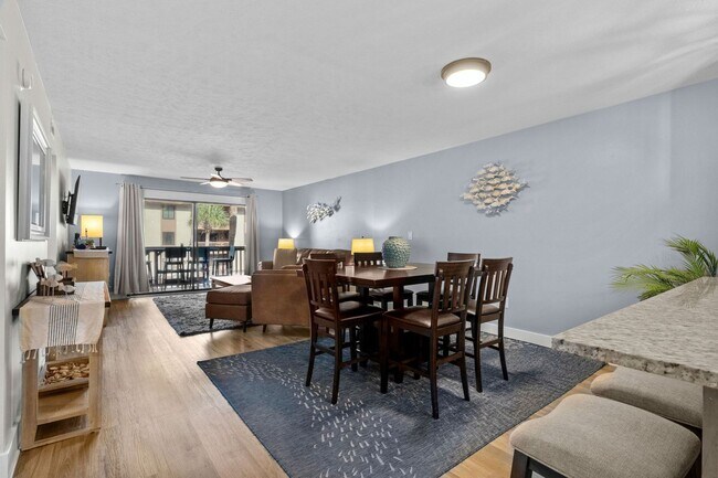 Building Photo - “Beachside Living – 2BR/2BA Condo with Ocean Views”