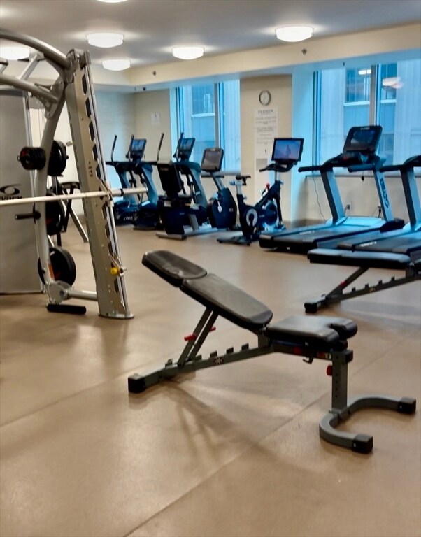 Building Photo - 1 Charles St S