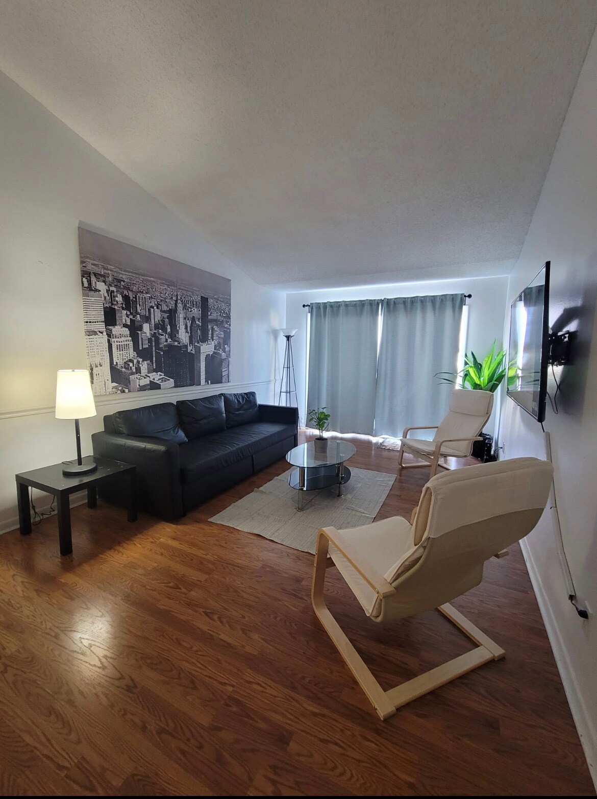 Living room - 2564 Woodgate Blvd