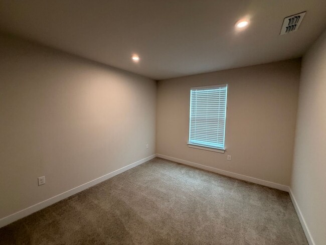 Building Photo - Available Now in Smyrna! **4 Bedrooms | 2.5 Bathrooms | Office/Flex Room | 2-Car Garage**