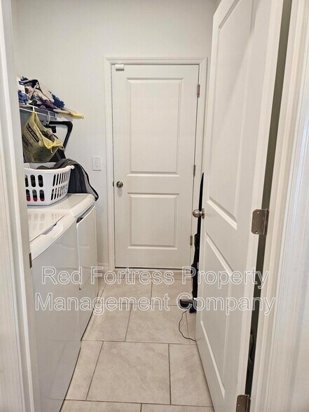 Building Photo - 12210 Dakota Ridge Pl