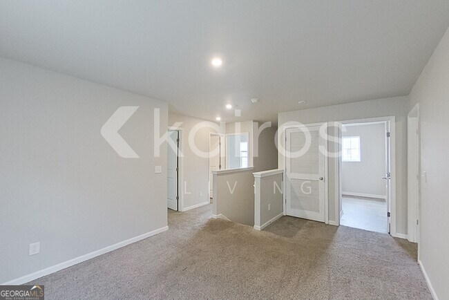 Building Photo - 207 Hawthorn Trail