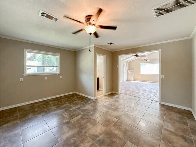 Building Photo - 11418 Cypress North Houston Rd