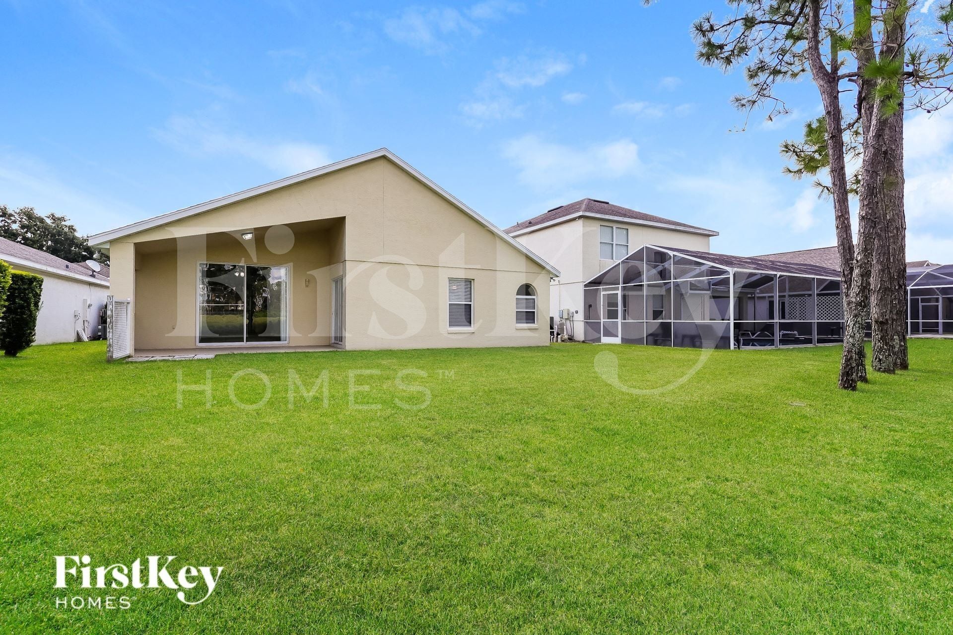 Building Photo - 745 Troon Cir